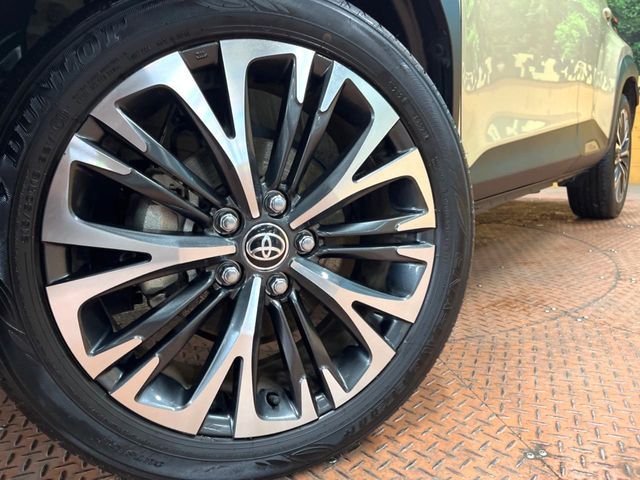 TOYOTA YARIS CROSS HYBRID 2023 Image 31