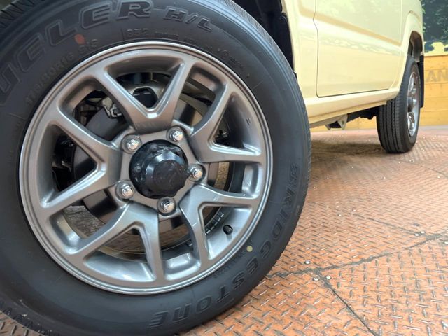 SUZUKI JIMNY 4WD 2025 Image 31