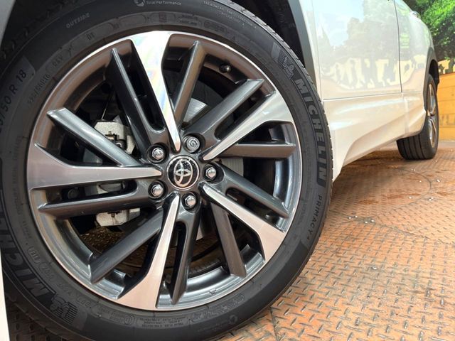 TOYOTA COROLLA CROSS HYBRID 2024 Image 31