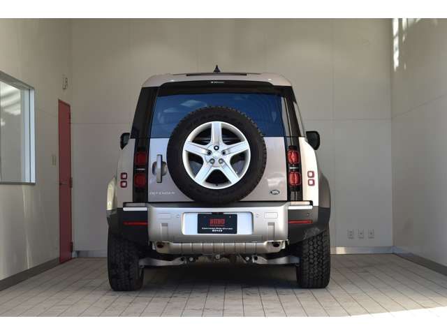 ROVER DEFENDER 2023 Image 31