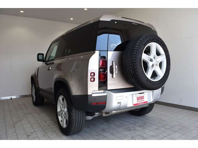 ROVER DEFENDER 2023 Image 31