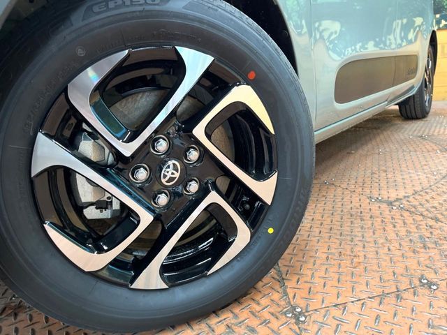 TOYOTA SIENTA HYBRID 2026 Image 31