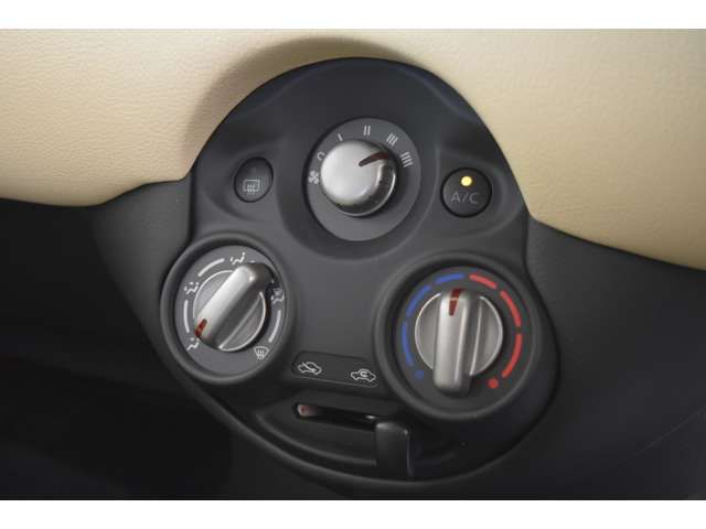 MITSUOKA VIEWT 2020 Image 31