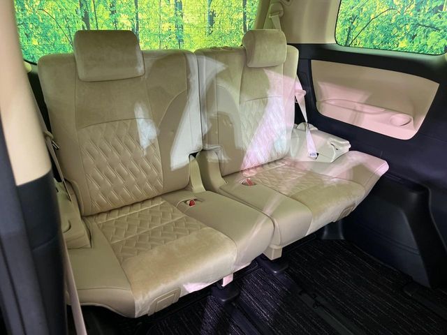 TOYOTA ALPHARD 2018 Image 31
