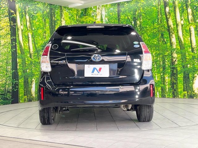 TOYOTA PRIUS ALPHA 2015 Image 31