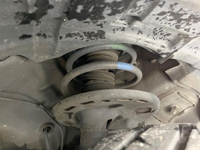 TOYOTA PRIUS ALPHA 2015 Image 31