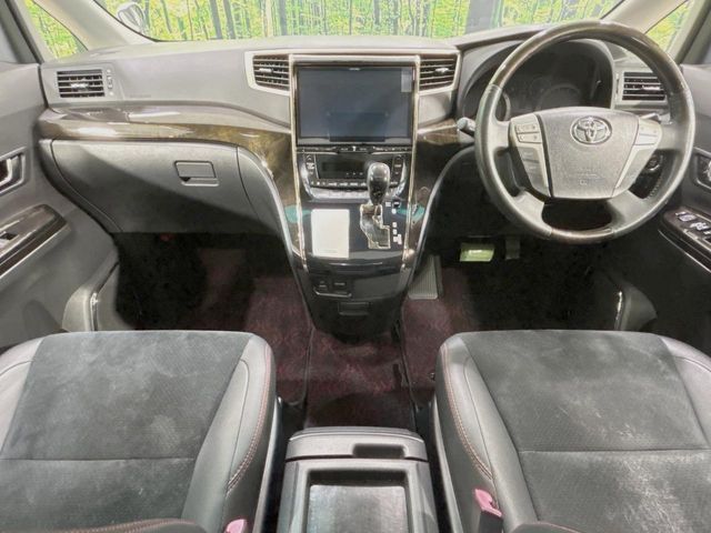 TOYOTA VELLFIRE 2013 Image 31