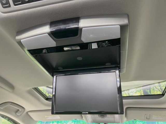 TOYOTA VELLFIRE 2013 Image 31