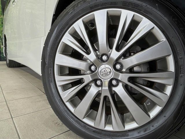 TOYOTA VELLFIRE 2013 Image 31