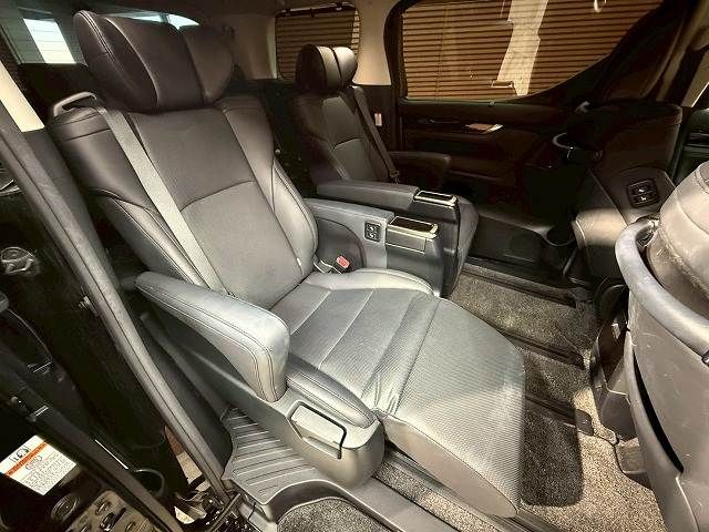 TOYOTA ALPHARD 2021 Image 31