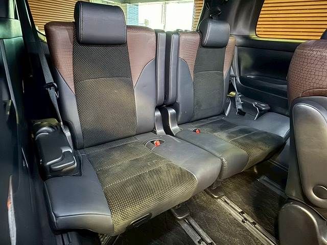 TOYOTA ALPHARD 2017 Image 31