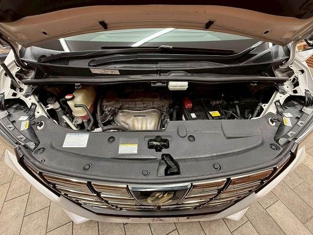 TOYOTA ALPHARD 2017 Image 31