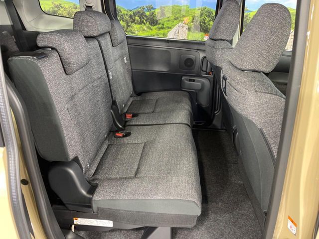 TOYOTA SIENTA HYBRID 2026 Image 31