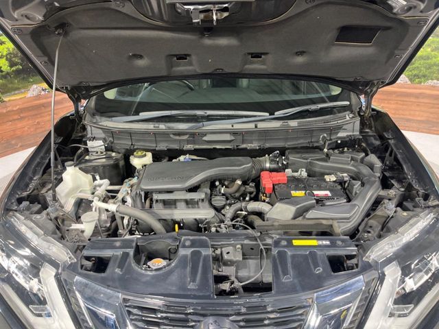 NISSAN X-TRAIL 2WD 2018 Image 31