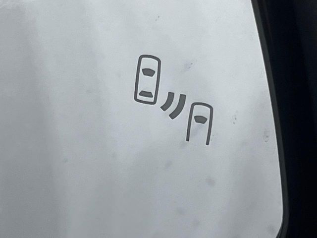 TOYOTA NOAH HYBRID 2023 Image 31