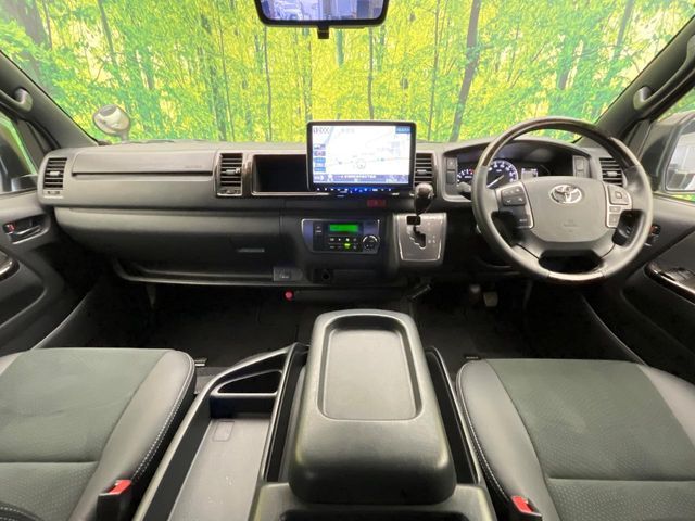 TOYOTA HIACE VAN 4WD 2023 Image 31