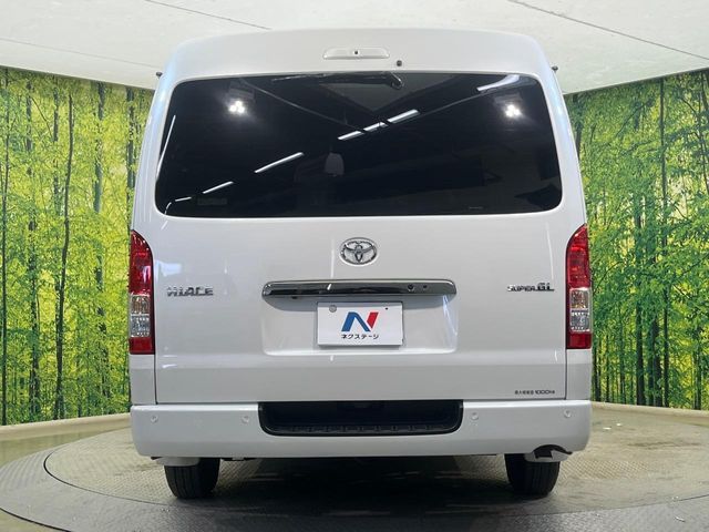 TOYOTA HIACE VAN 4WD 2023 Image 31