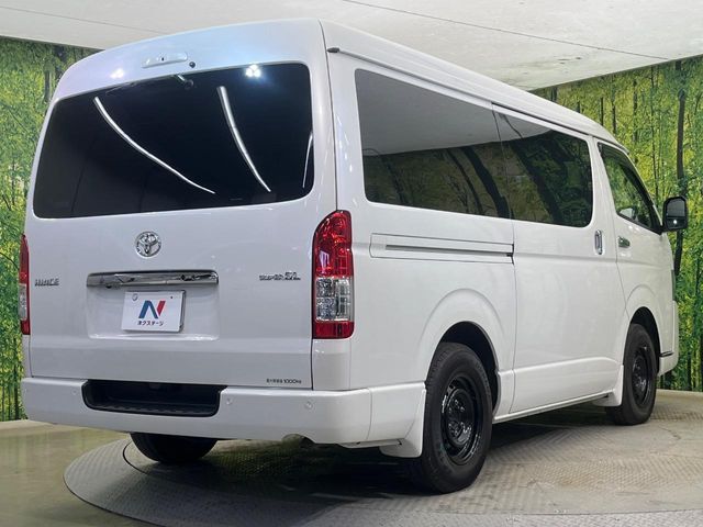 TOYOTA HIACE VAN 4WD 2023 Image 31