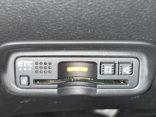 HONDA VEZEL HYBRID 2019 Image 31