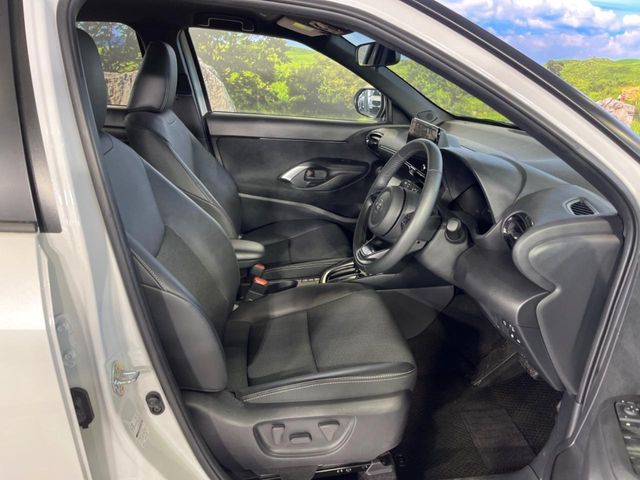 TOYOTA YARIS CROSS HYBRID 2025 Image 31