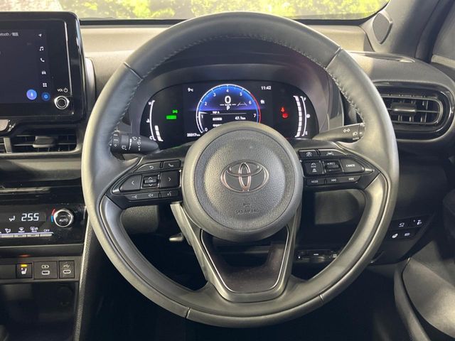 TOYOTA YARIS CROSS HYBRID 2025 Image 31