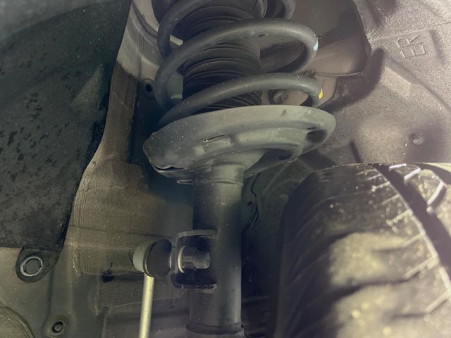 TOYOTA HARRIER HYBRID 2021 Image 31