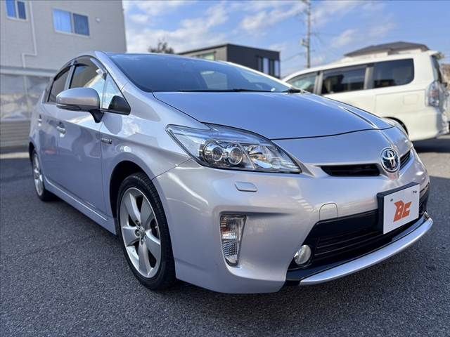 TOYOTA PRIUS 2013 Image 31