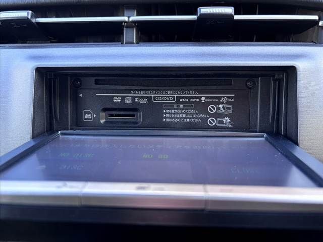 TOYOTA PRIUS 2013 Image 31