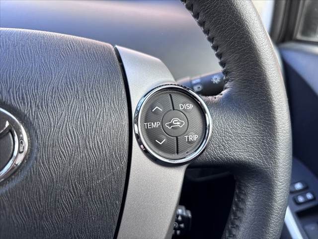 TOYOTA PRIUS 2013 Image 31