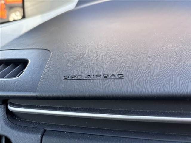 TOYOTA PRIUS 2013 Image 31