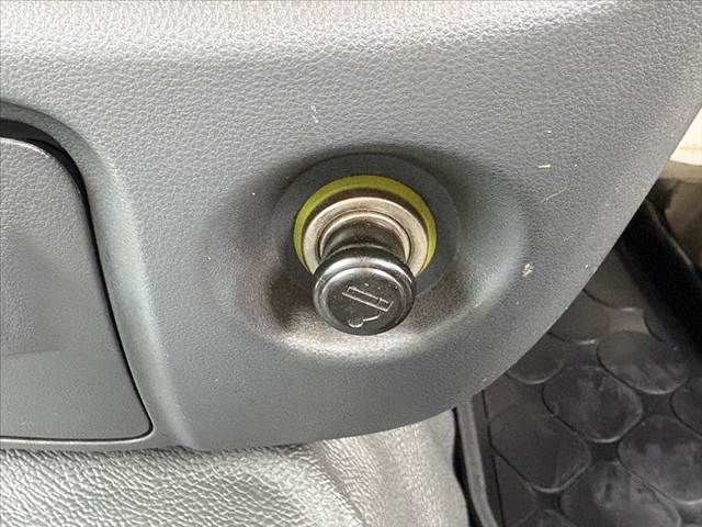 DAIHATSU HIJET TRUCK 4WD 2014 Image 31