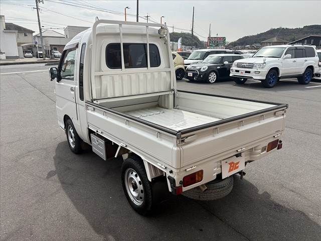 DAIHATSU HIJET TRUCK 4WD 2014 Image 31