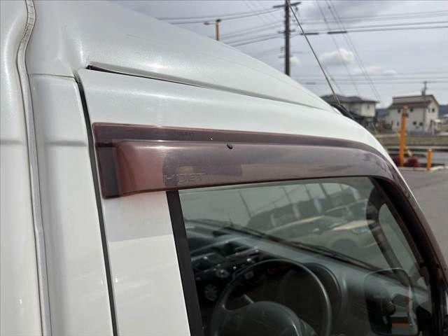 DAIHATSU HIJET TRUCK 4WD 2014 Image 31