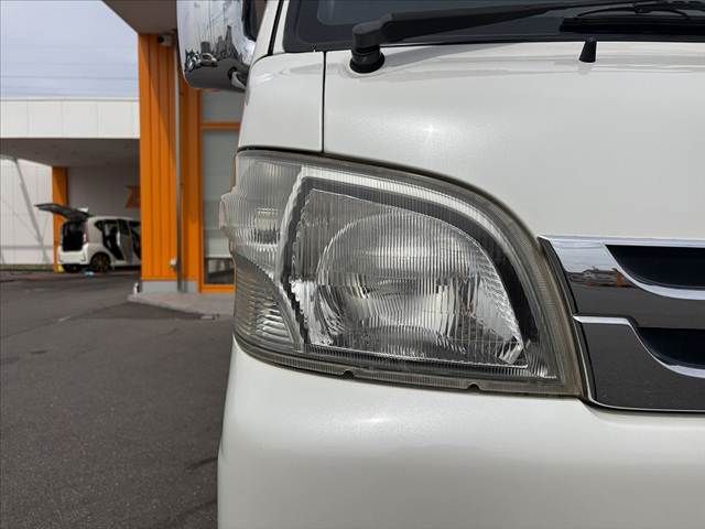 DAIHATSU HIJET TRUCK 4WD 2014 Image 31