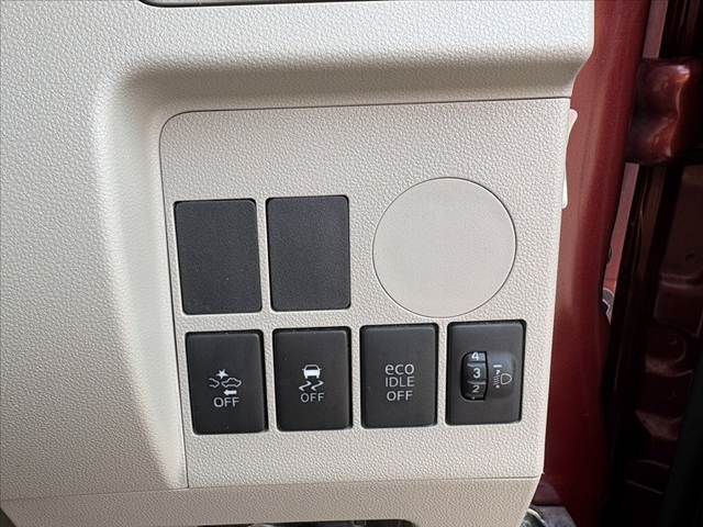 DAIHATSU TANTO 2016 Image 31