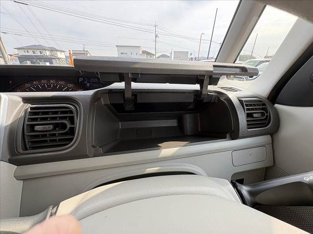 DAIHATSU TANTO 2016 Image 31