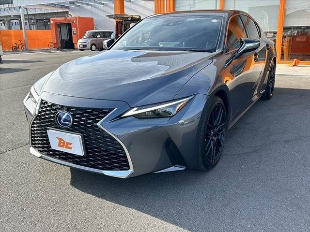 TOYOTA LEXUS IS300H AWD 2022 Image 31