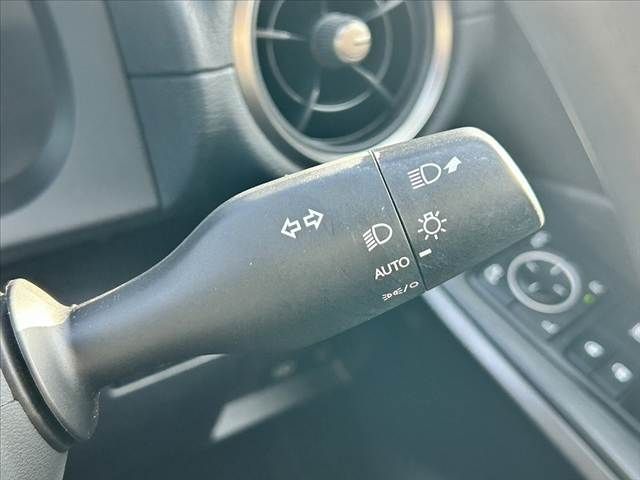 TOYOTA LEXUS IS300H AWD 2022 Image 31