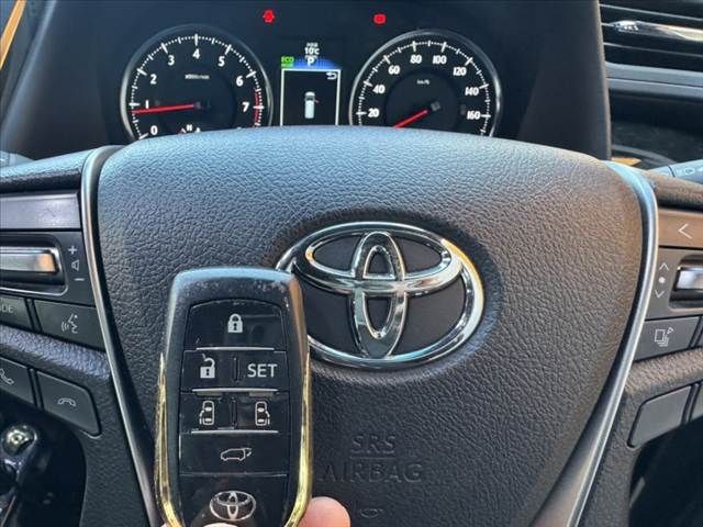 TOYOTA ALPHARD 2017 Image 31