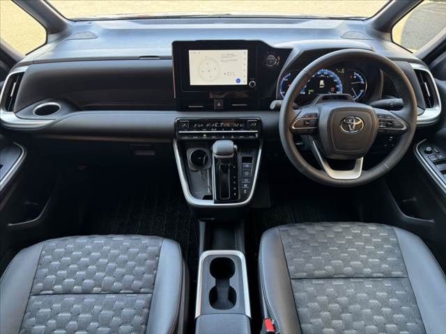 TOYOTA VOXY 2025 Image 31