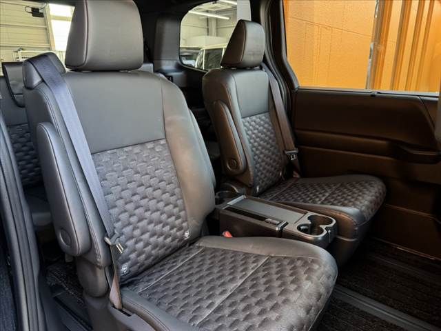 TOYOTA VOXY 2025 Image 31