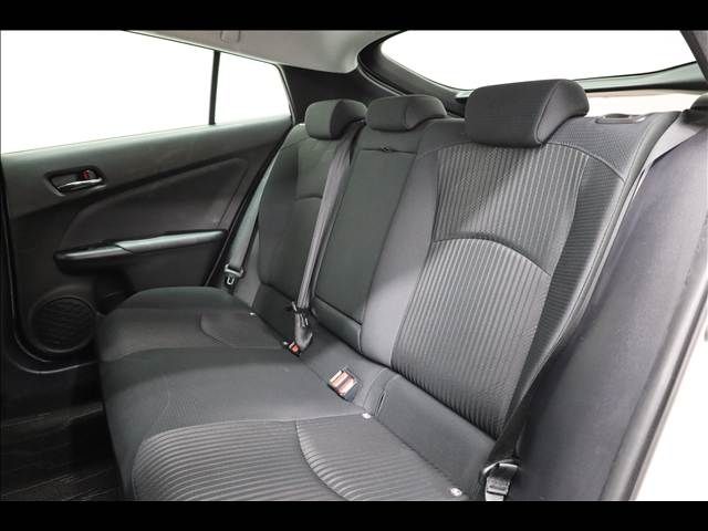 TOYOTA PRIUS 2019 Image 31