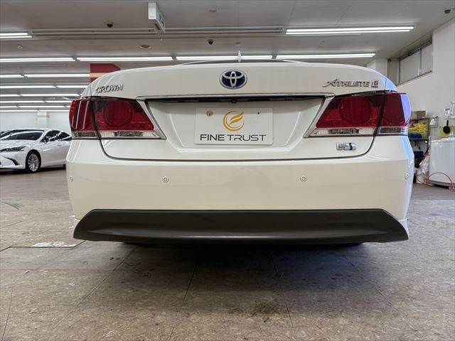 TOYOTA CROWN SEDAN HYBRID 2014 Image 31