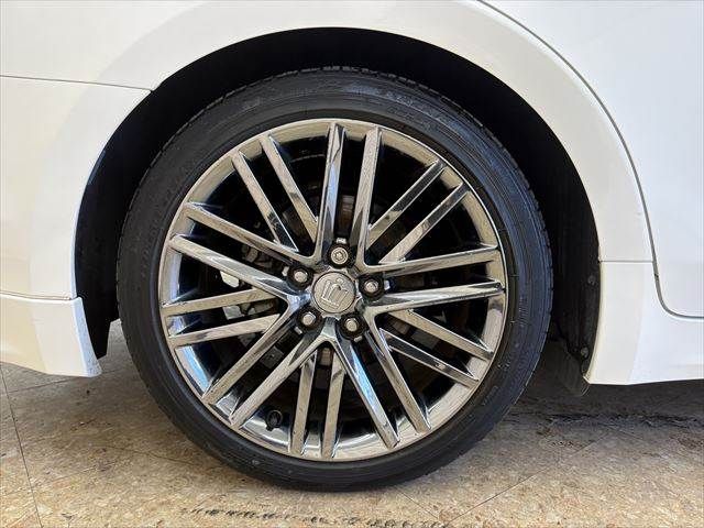 TOYOTA CROWN SEDAN HYBRID 2014 Image 31