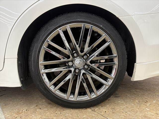 TOYOTA CROWN SEDAN HYBRID 2014 Image 31