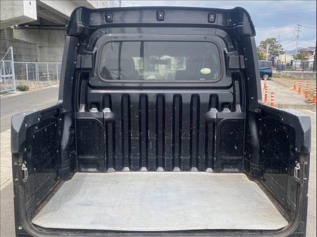 DAIHATSU HIJET CARGO 2010 Image 31