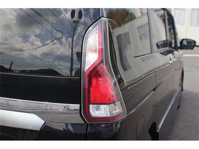 NISSAN SERENA  S-HYBRID 2017 Image 31