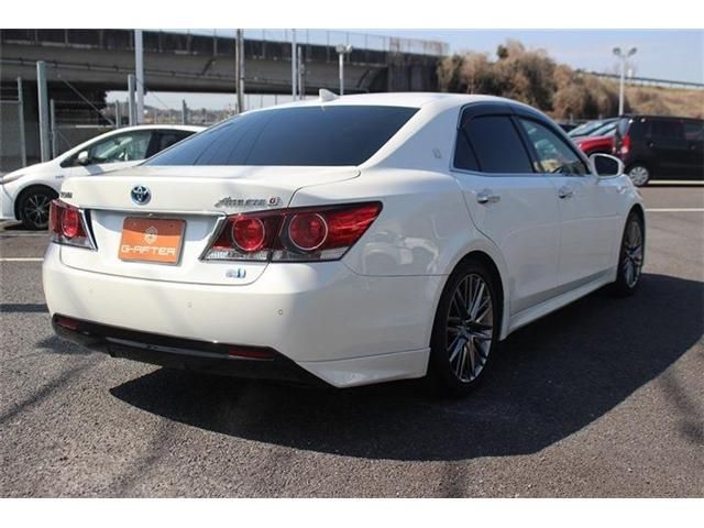 TOYOTA CROWN SEDAN HYBRID 2015 Image 31