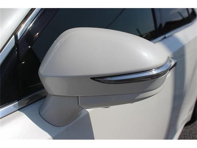 TOYOTA CROWN SEDAN HYBRID 2015 Image 31