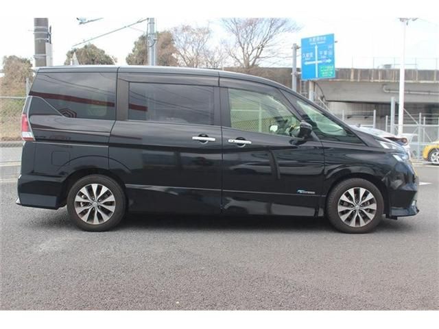 NISSAN SERENA  S-HYBRID 2017 Image 31